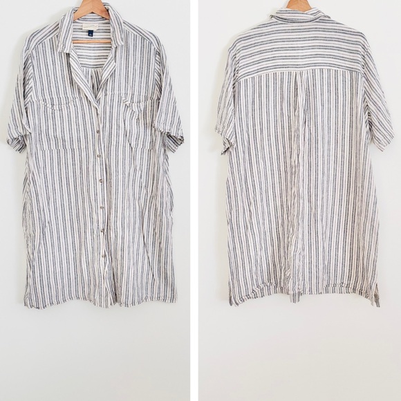 Universal Thread Dresses & Skirts - Universal Thread Short-Sleeve Linen Shirtdress in Gray Stripe